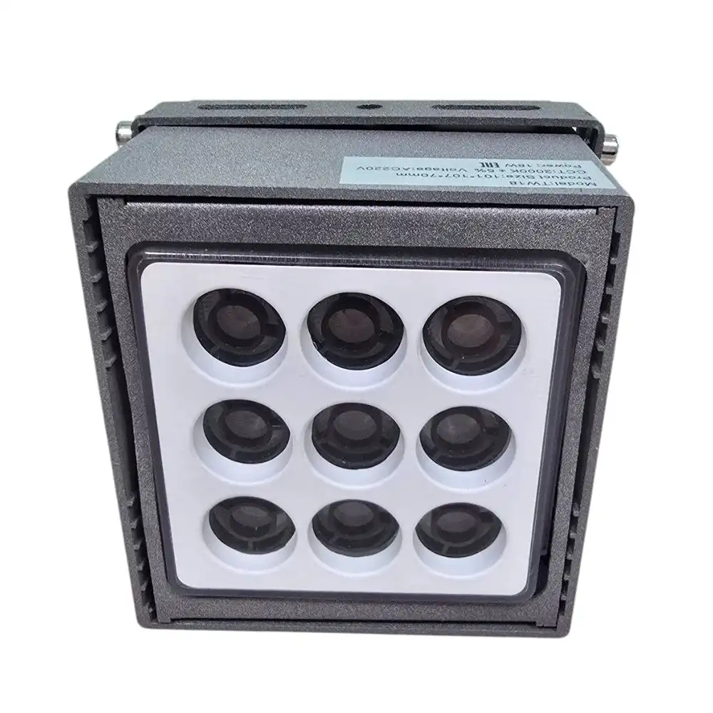 Светильник фасадный TW 18W. 3000К