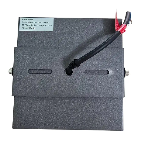 Светильник фасадный TW 48W. 3000К